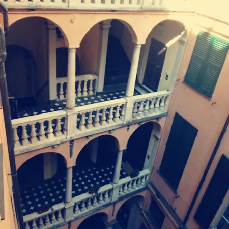Affreschi Con Vista Ducale Apartamento *